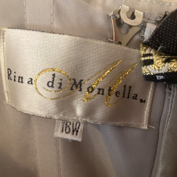 Evening dress - Picture 2 of 3